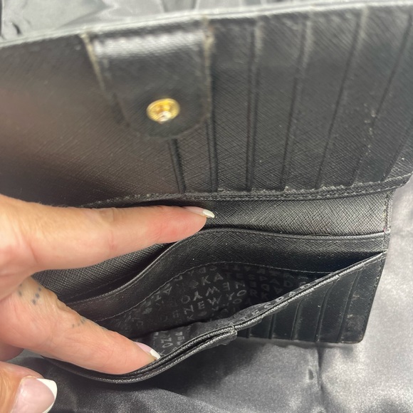 KATE SPADE NEW YORK HOT PINK WALLET WITH ICONIC NAME PLATE IN GOLD TONE - Picture 10 of 17